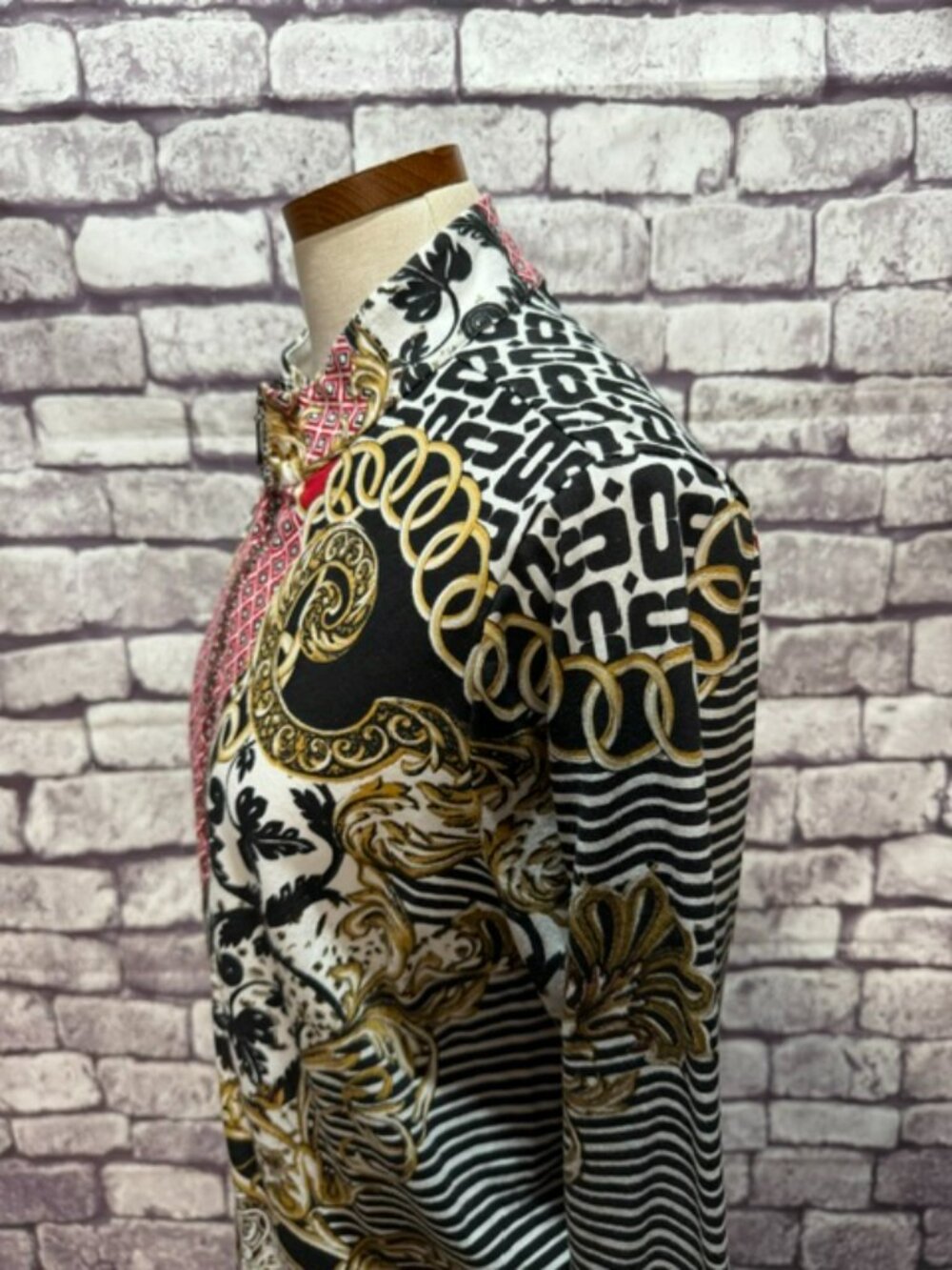 Chico's Black, White, Red & Brown Long Sleeve Jacket Size L - Picture 4 of 9